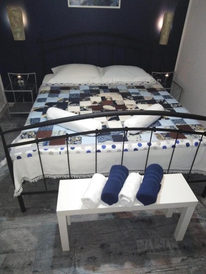 Komiža Bed And Breakfast Blue In Blue المظهر الخارجي الصورة